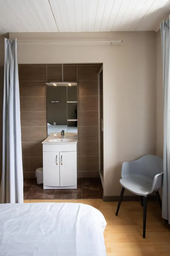 Apartment Chez Jostel - Chambre 3 Genay  France